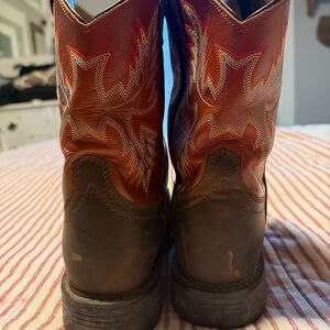 Ariat Men/Women’s Western Boots - Brown and Red